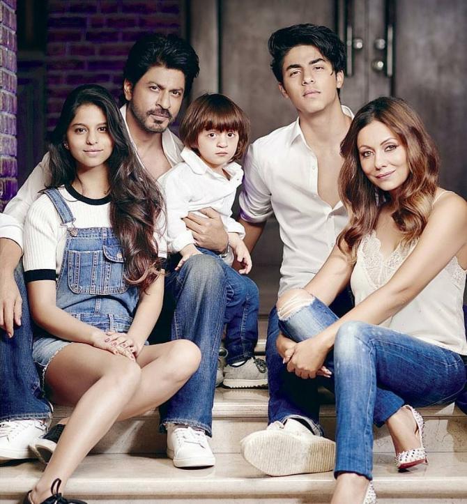 Shahrukh Khan With His Family