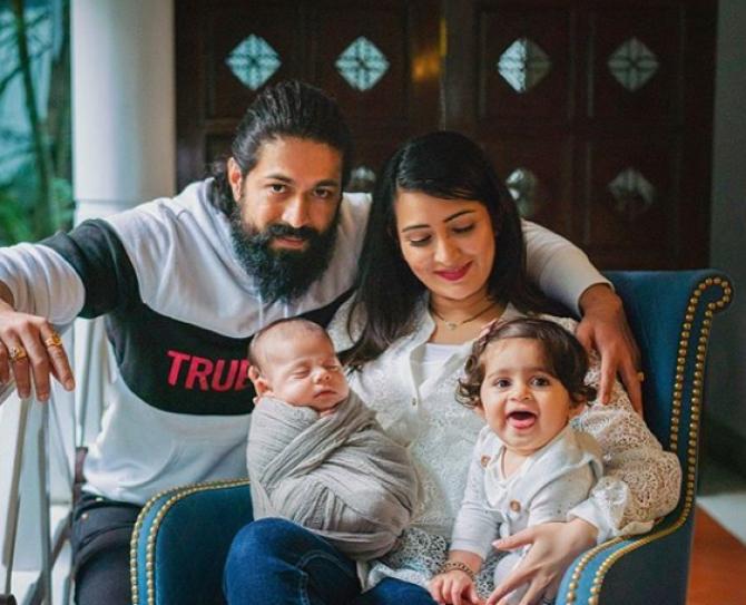 South Actor Yash With Family
