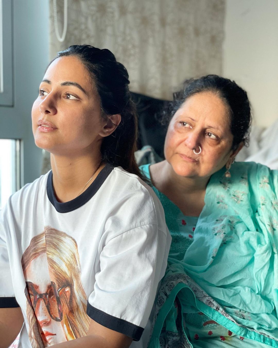 Hina Khan With Mother