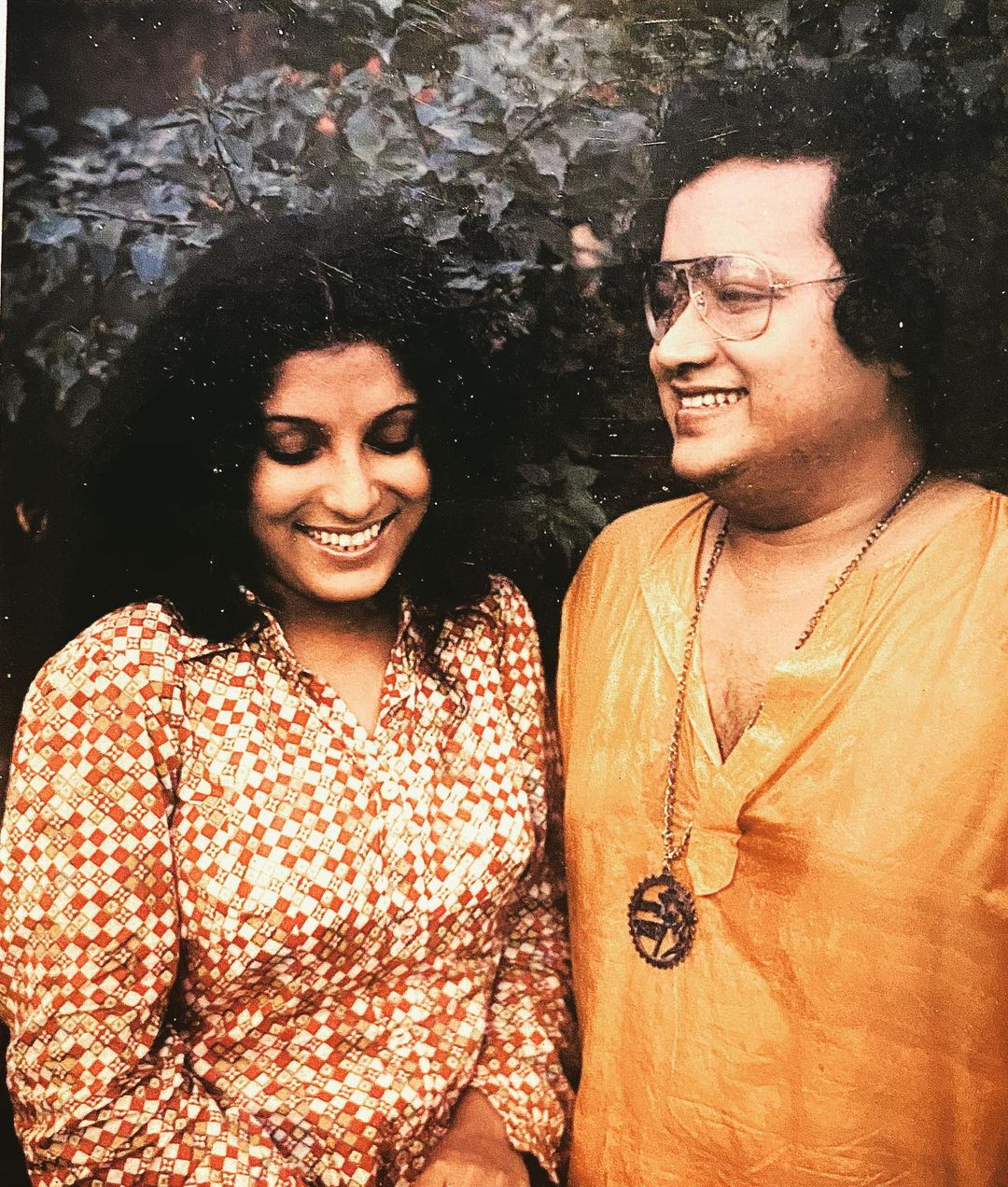 Bappi Lahiri with wife