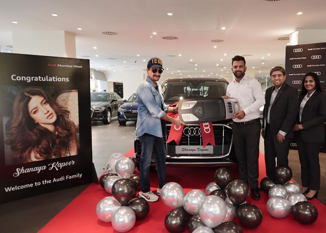 Shanaya Kapoor buys a swanky car