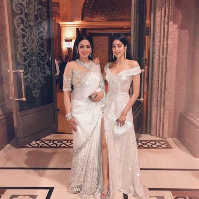 Janhvi Kapoor with her late mother Shridevi