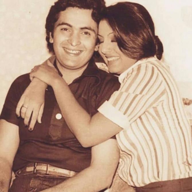 Neetu Kapoor with her late hubby Rishi Kapoor