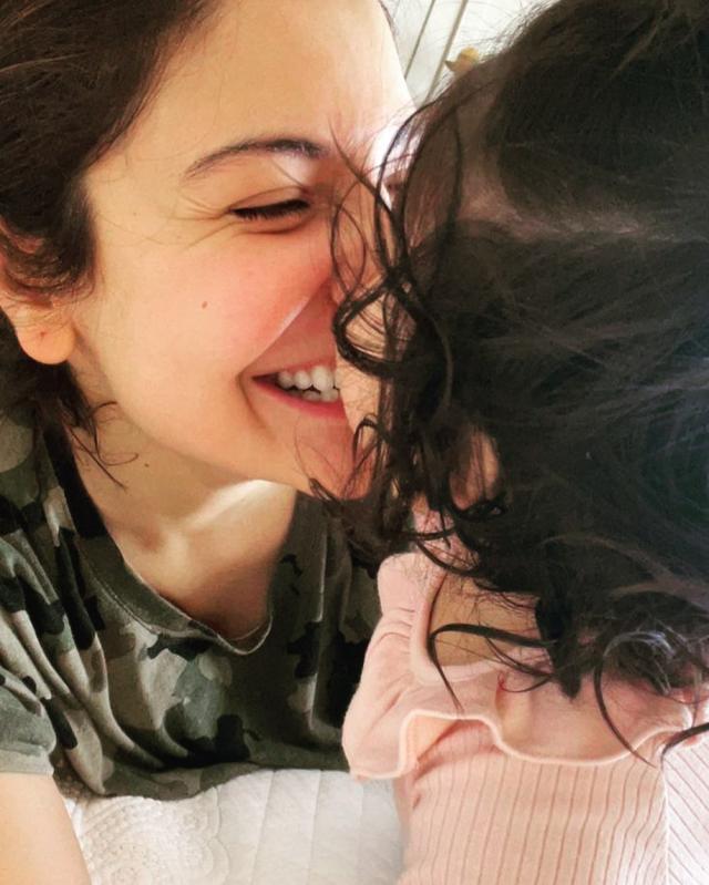 Anushka Sharma with daughter Vamika